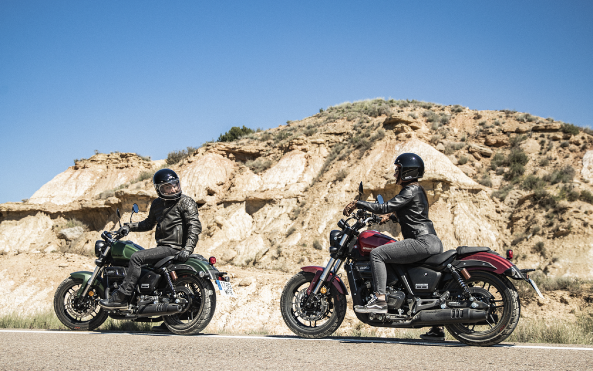 big_crop_macbor-nueva-rockster-410-custom-bobber-exterior