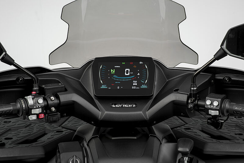 Loncin X WOLF 1000L Land Trekker